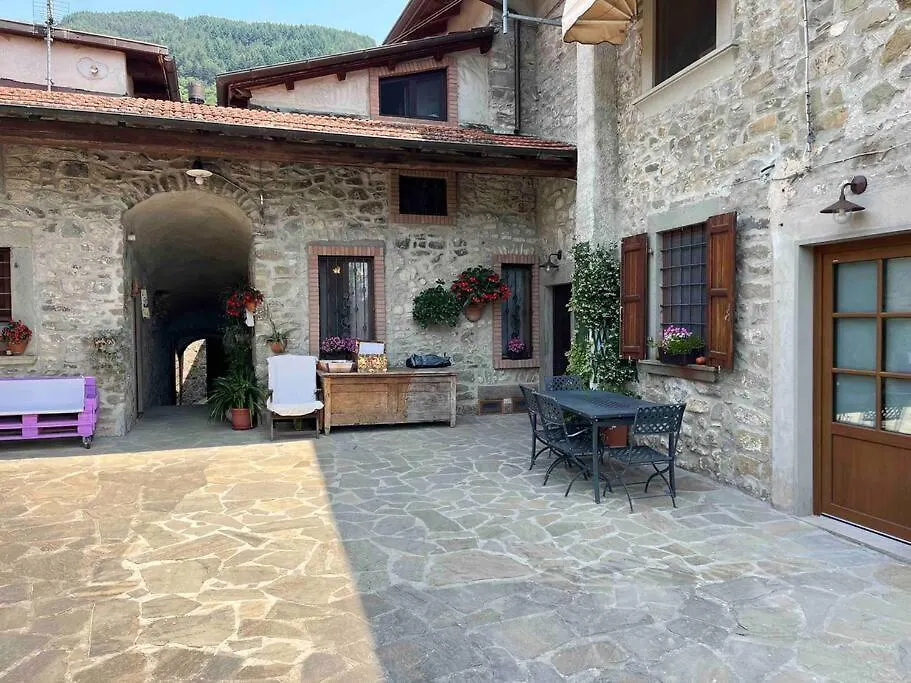 Al Buffardel Apartment Bagnone 0*,  Italy